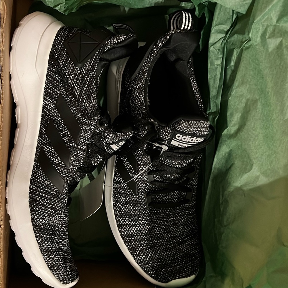 Adidas Lite Racer BYD - Size 9